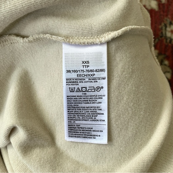 Gap Body beige Towel Terry button front short sleeve top - Picture 10 of 13